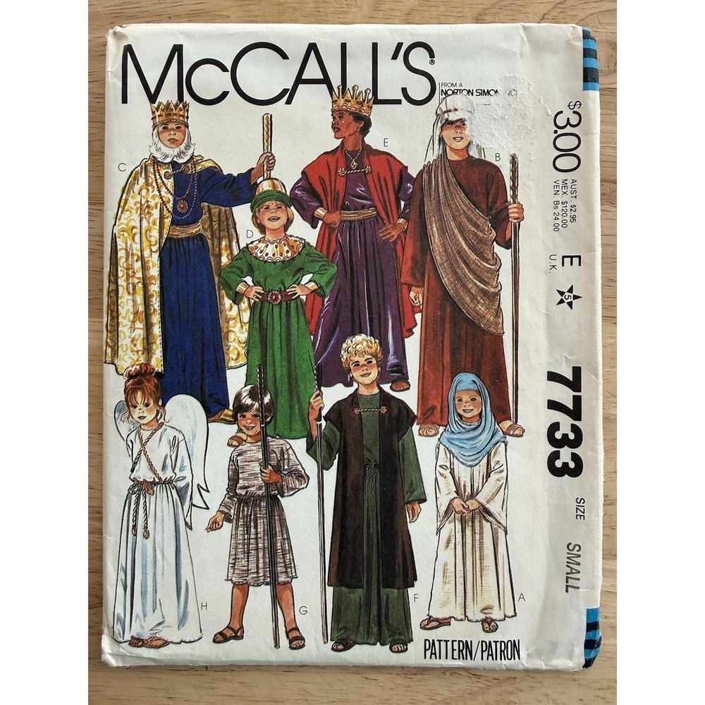 McCall's Pattern 7733 Child Unisex Nativity Costumes Size Small 6-8 CUT